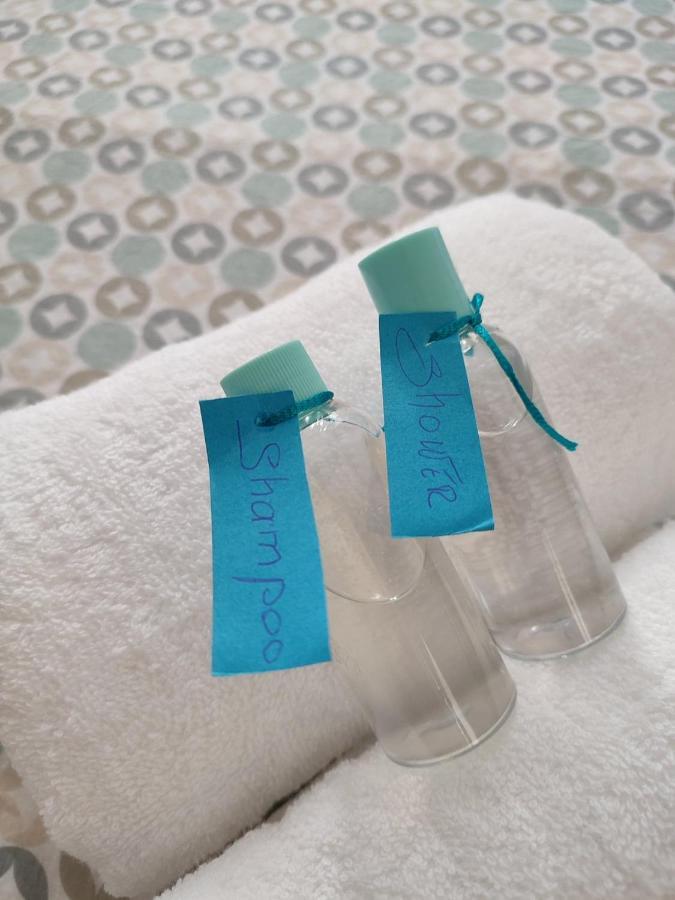 カンヌ La Turquoise Bed & Breakfast エクステリア 写真